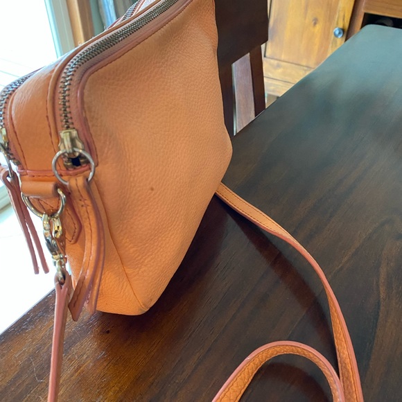 Fossil leather small crossbody Coral - Picture 6 of 9